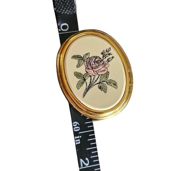 Barlow Oval Rose Floral Pin Brooch With Gold Tone Trim - Picture 3 of 7